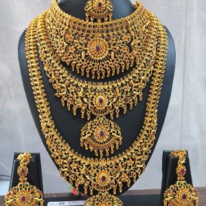 Antique 3 Layer Bridal set